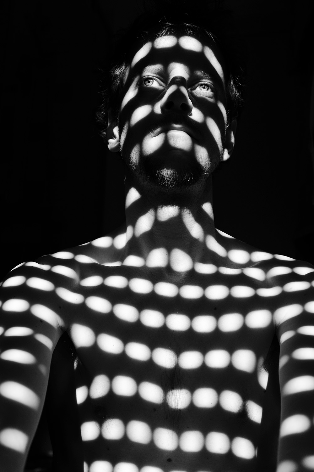 Portrait of Leïla and son © Bram Penninckx