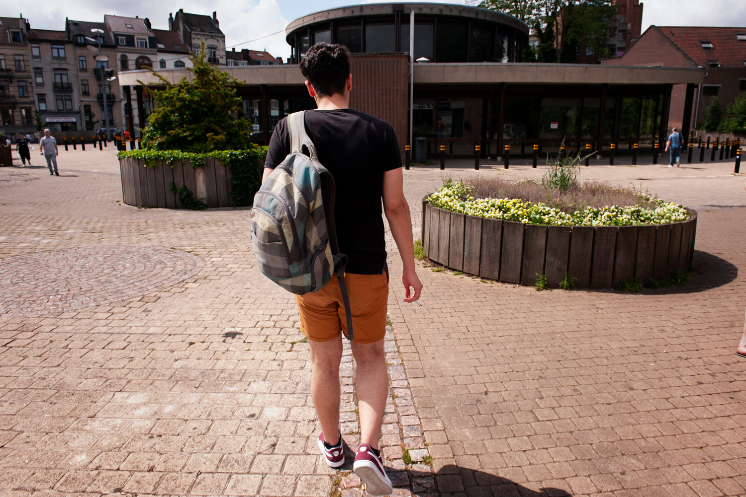 ALI, A STUDENT AND... REFUGEE © Bram Penninckx